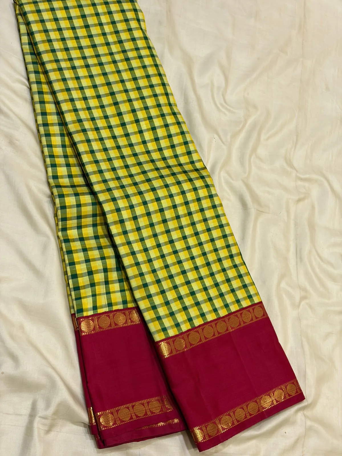 Lemon Yellow and Green Mini Kattam Korvai Contrast Kanchipuram Silk Saree